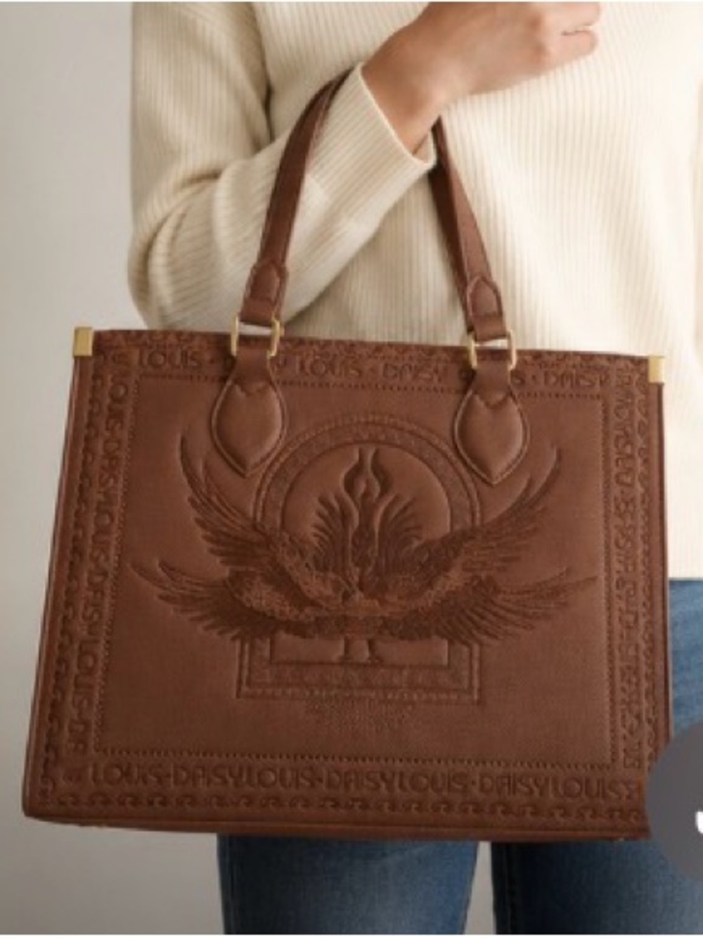 Louis Daisy Brown Embossed Carryall Tote w/Matching Makeup Bag..NWT